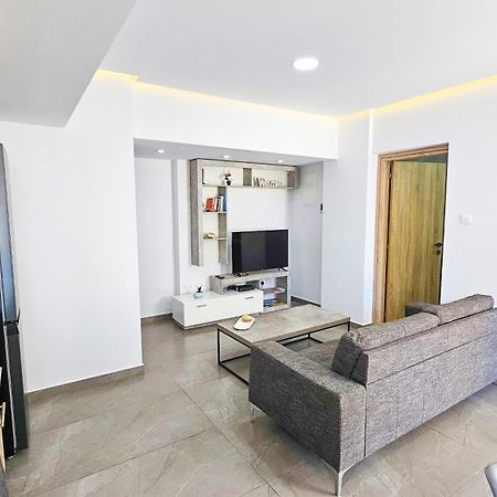 Eviathe Apartments Ларнака Экстерьер фото